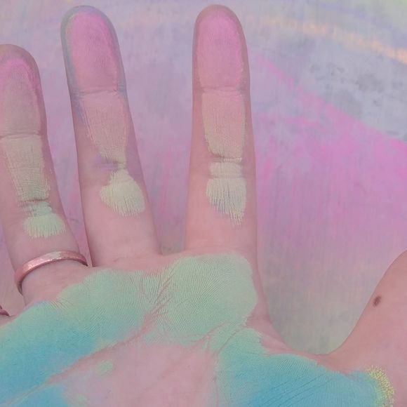 Meet your Posher, Andrea - Picture 1 of 1